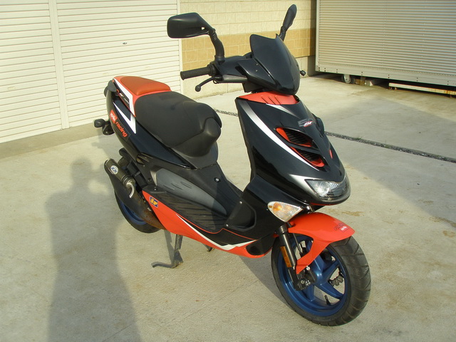 Купить мотоцикл Aprilia SR50 2000 фото 5